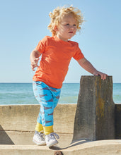 Load image into Gallery viewer, Shark Print Yoga Pants
