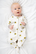 Load image into Gallery viewer, Buzzy Bee Baby Gift Set
